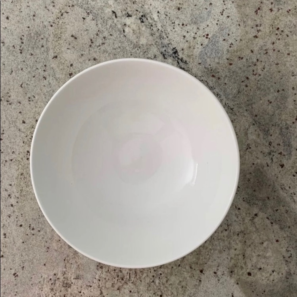 Hotel Collection Extra-Large Deep Serving Bowl.